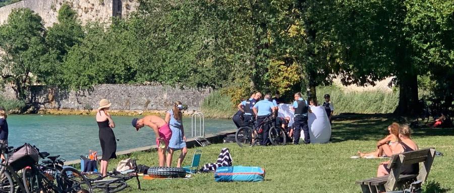 DUINGT | Un homme sorti du lac d’Annecy en arrêt cardio-respiratoire 