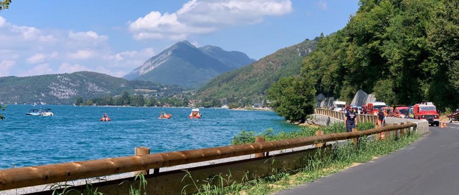 TALLOIRES-MONTMIN | Un homme se noie dans le lac d’Annecy