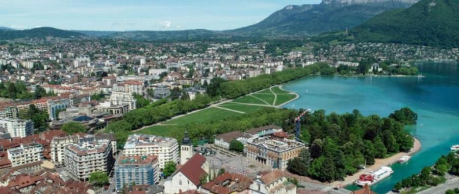 Piétonnisation du centre-ville à Annecy : quelles modifications à venir ? 