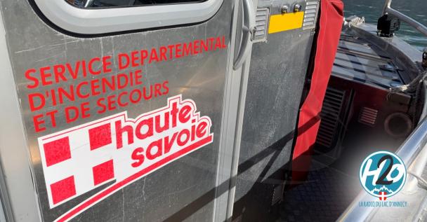 ANNECY | Opération de secours pour un nageur disparu.