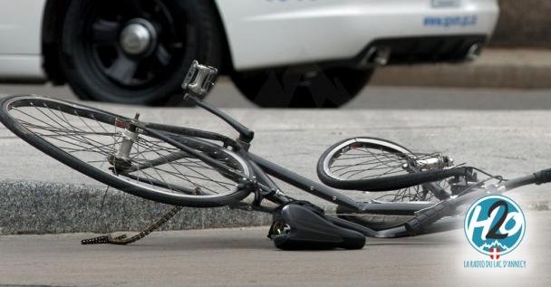 ANNECY | Les élus observent une minute de silence pour la cycliste décédée