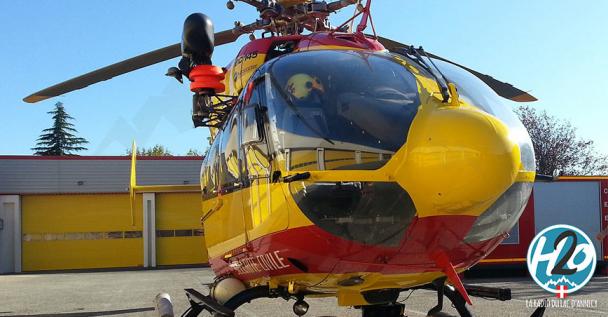 TALLOIRES-MONTMIN | Le tracteur se retourne, un octogénaire en urgence absolue.