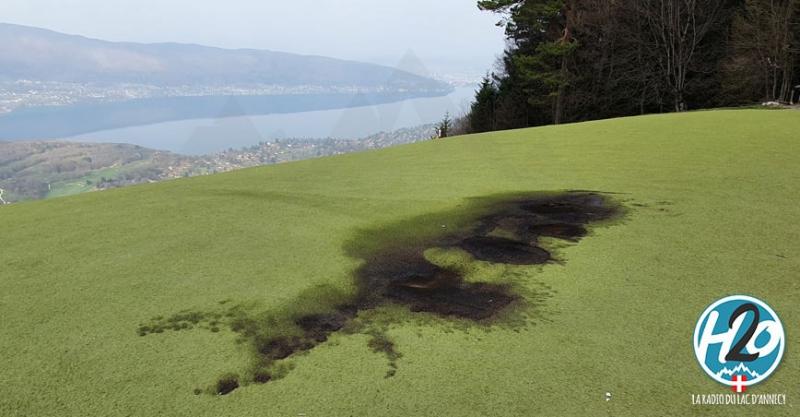 TALLOIRES-MONTMIN | L’air de décollage de Planfait ravagée et incendiée.