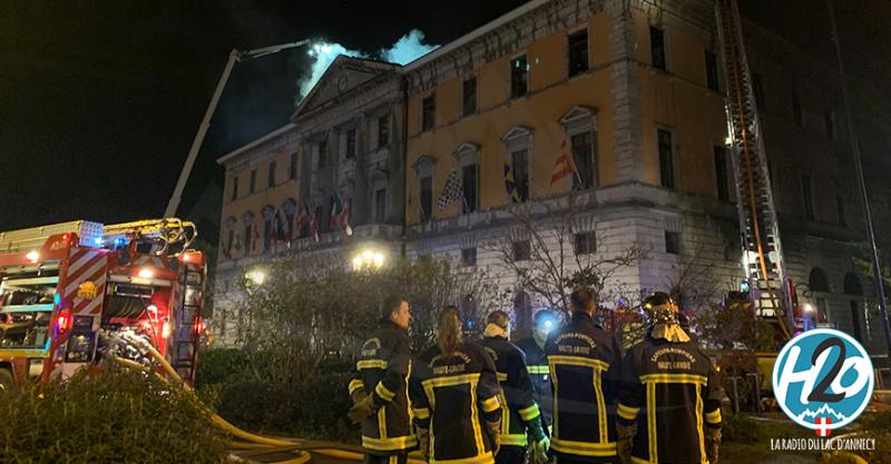 ANNECY | (🎥 VIDÉO) Le nouvel Hôtel de Ville pas avant mi-2023.