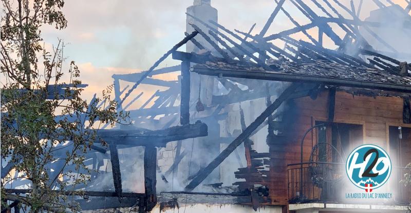 LATHUILE | Un violent incendie détruit un corps de ferme