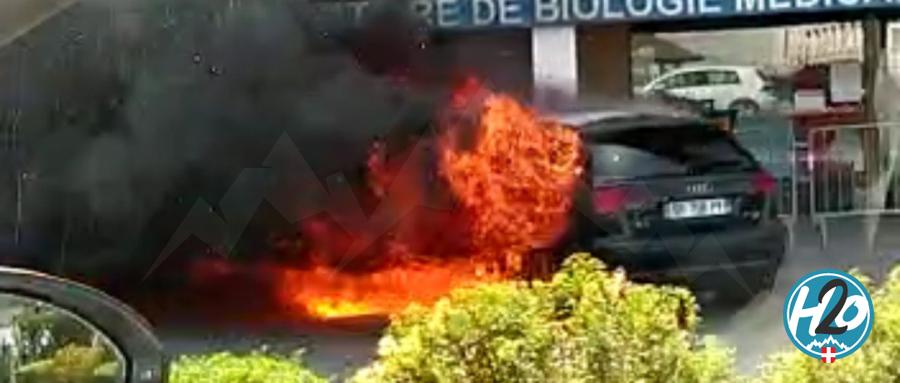 SAINT-JORIOZ | Feu de voiture : des dégâts mais pas de blessé