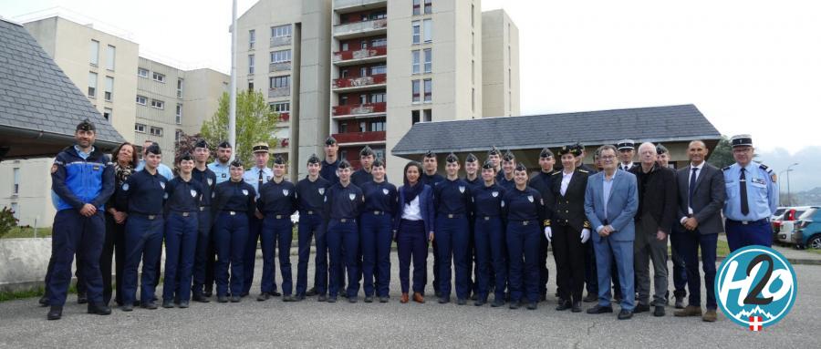 BASSENS | La secrétaire d’État Sarah El Haïry échange avec les cadets de la gendarmerie