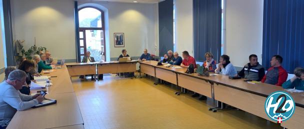 DOUSSARD | Le conseil municipal vote contre le budget