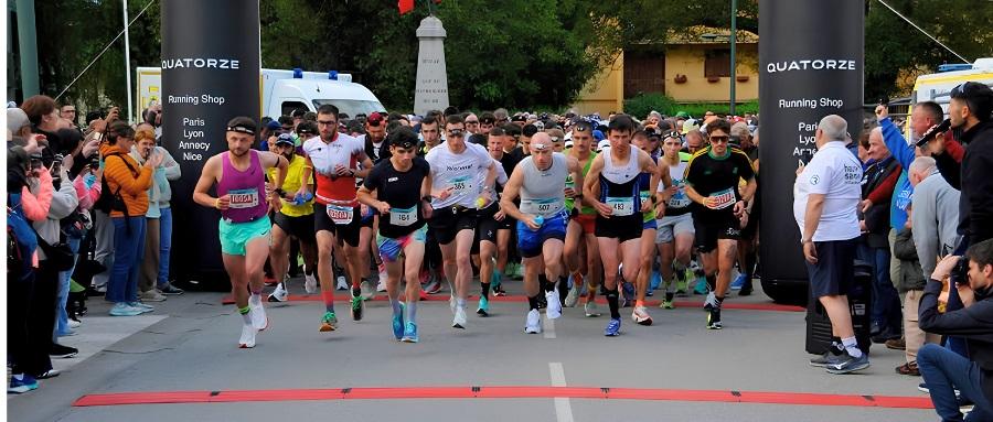 LAC D'ANNECY : La voie verte réservée aux coureurs du marathon du clair de lune ce samedi soir